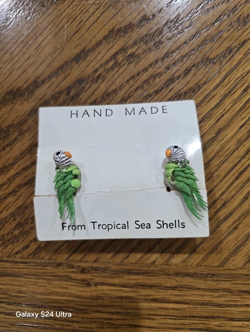 NWT Handmade Tropical Parrot Shell Earrings